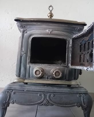 Stufa a legna vintage