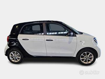SMART FORFOUR 70 1.0 52kW youngster twinamic 5 POR