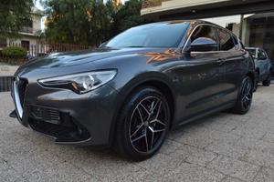 Alfa Romeo Stelvio 2.2 Turbodiesel 150 CV AT8 RWD 