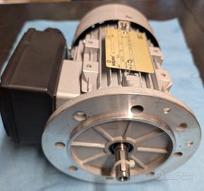 MOTORE ELETTRICO 220V  0.37 KW