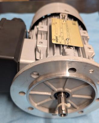 MOTORE ELETTRICO 220V  0.37 KW