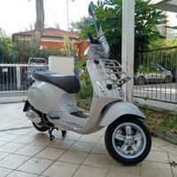 Vespa 150 Primavera Touring 2016