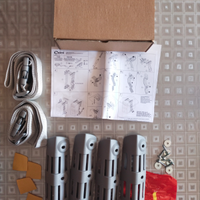 Fasce con angolari reggi pc