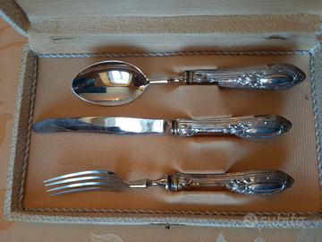 SET DI 3 POSATE IN ARGENTO 800 CON SCATOLA