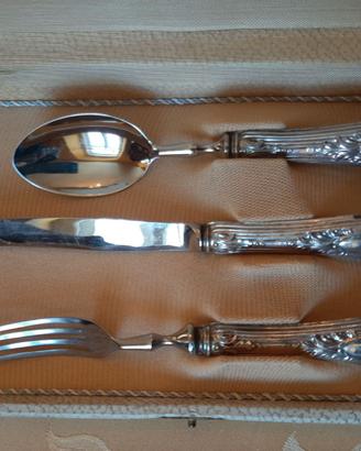 SET DI 3 POSATE IN ARGENTO 800 CON SCATOLA