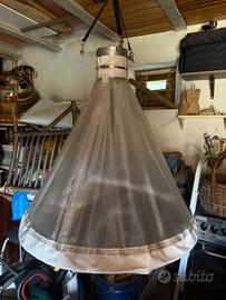 Pallone anti tafani con supporto