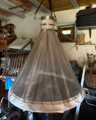 Pallone anti tafani con supporto