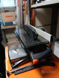 sega circolare / Troncatrice per legno