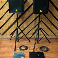 IMPIANTO AUDIO COMPLETO con Behringer Eurolive VS1
