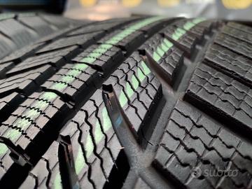 COME NUOVE 4 GOMME 235 55 19 INVERNALI CON 99%