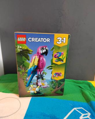 lego pappagallo esotico rosa