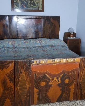 Letto Matriminiale Antico e Raro