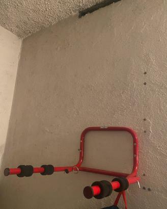 Supporto staffa per appendere bici