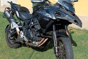 Benelli TRK 502 X