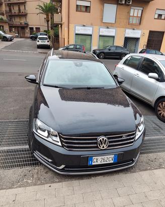 VOLKSWAGEN Passat Var 2.0 TDI 177DSG 4m. High. 