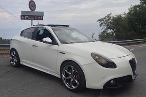 ALFA ROMEO GIULIETTA FULL OPTIONAL