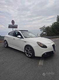 ALFA ROMEO GIULIETTA FULL OPTIONAL