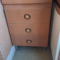 MOBILETTO CON CASSETTI