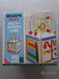 GIOCO BAMBINI in legno,cubo multiattività