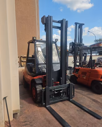 Carrello elevatore diesel Linde portata 4000kg