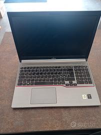 notebook Fujitsu lifebook