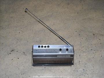 Radio antica GRUNDIG RECORD BOY funzionante