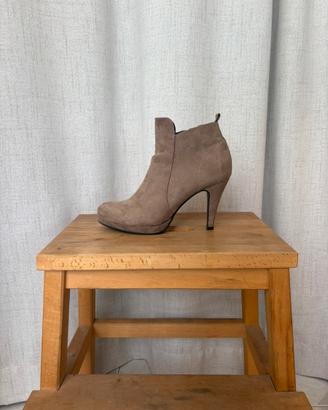 Stivaletti Anna Field – camoscio beige