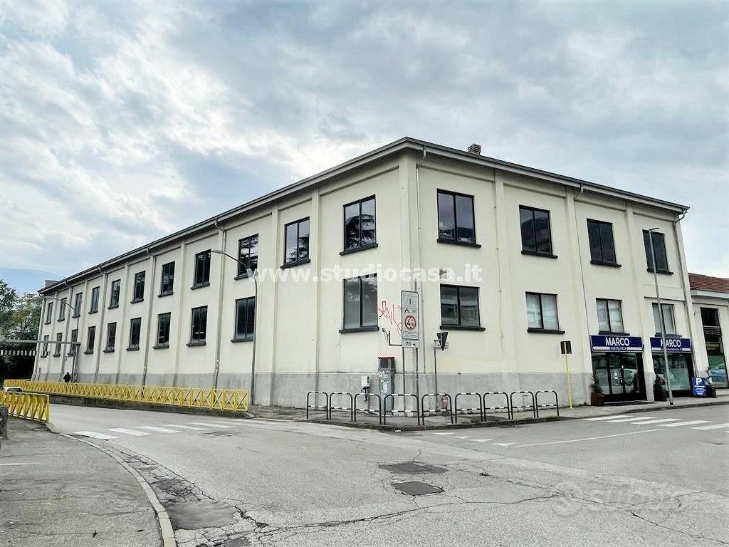 Immobile di 2300 m² a Rovereto - Vista 3