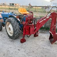 Escavatore +Trattore