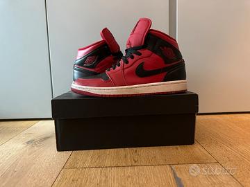 Air jordan 1 cheap mid rosse e nere