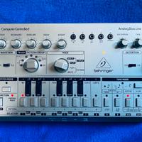 BEHRINGER TD-3 SR SILVER