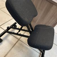 Sedia regolabile per ginocchia