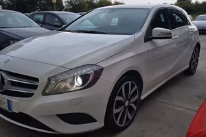 Mercedes-benz A 180 d Automatic Premium