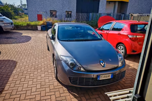 Renault Laguna Coupé 