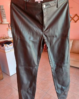 Pantaloni 46