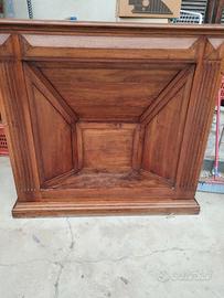 Finto caminetto in legno