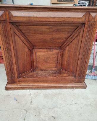 Finto caminetto in legno