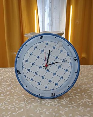 Orologio in ceramica