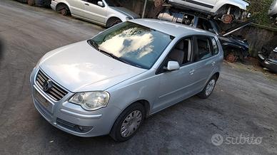 VW POLO 2007 SOLO PER RICAMBI