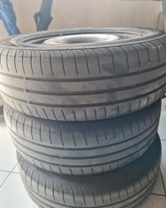 Pneumatici NEXEN 195/65 R15 88H