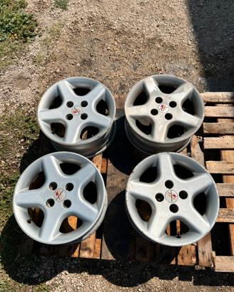 Cerchi fondmetal raggio 15