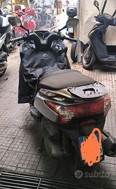 Kymco Downtown 300i - 2012