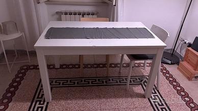 Tavolo IKEA BJURSTA bianco allungabile