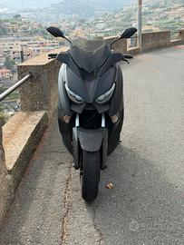 Xmax 400 Iron Max ABS