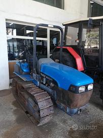 Trattore New Holland cingolato TK 65 Cv seminuovo