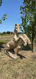 Statue vasi e cavallini singoli o in blocco