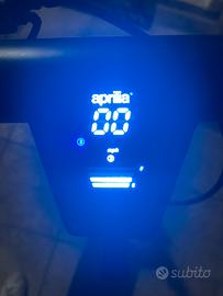 MONOPATTINO ELETTRICO APRILIA eSR2