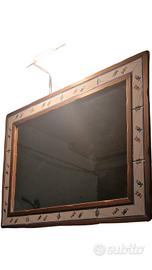 specchio con faretto 