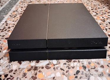 ps4 base + controller (giochi a parte)