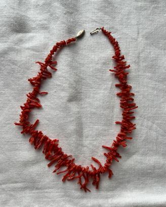 Collana in corallo vintage